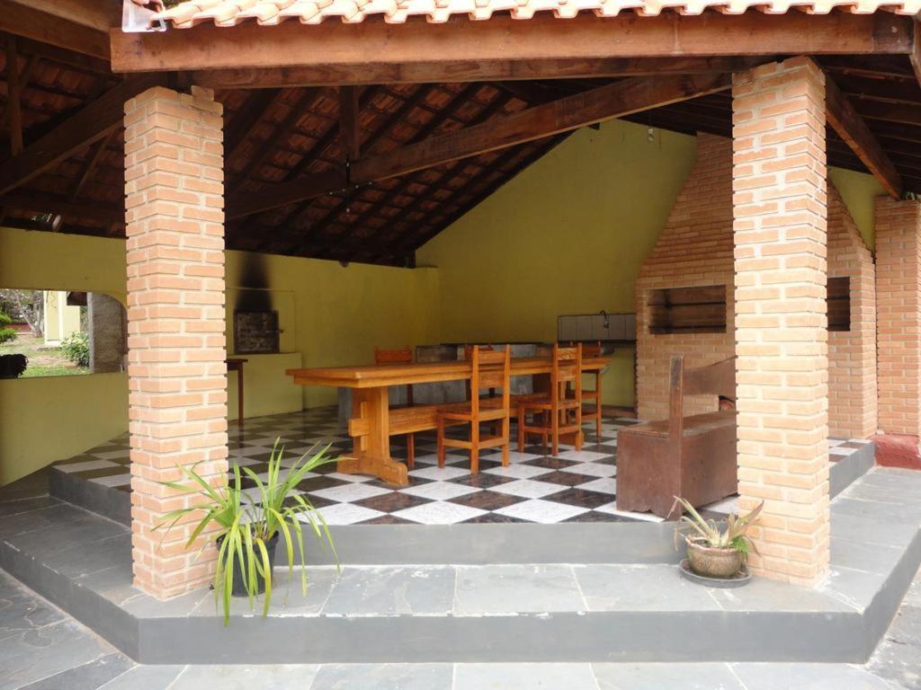 Pousada H Sarapuí Extérieur photo