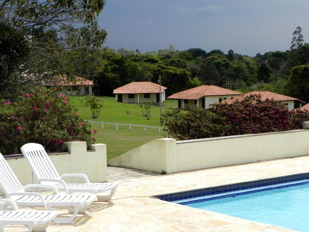 Pousada H Sarapuí Extérieur photo
