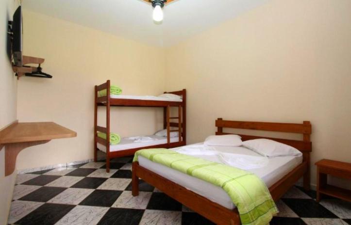 Pousada H Sarapuí Extérieur photo
